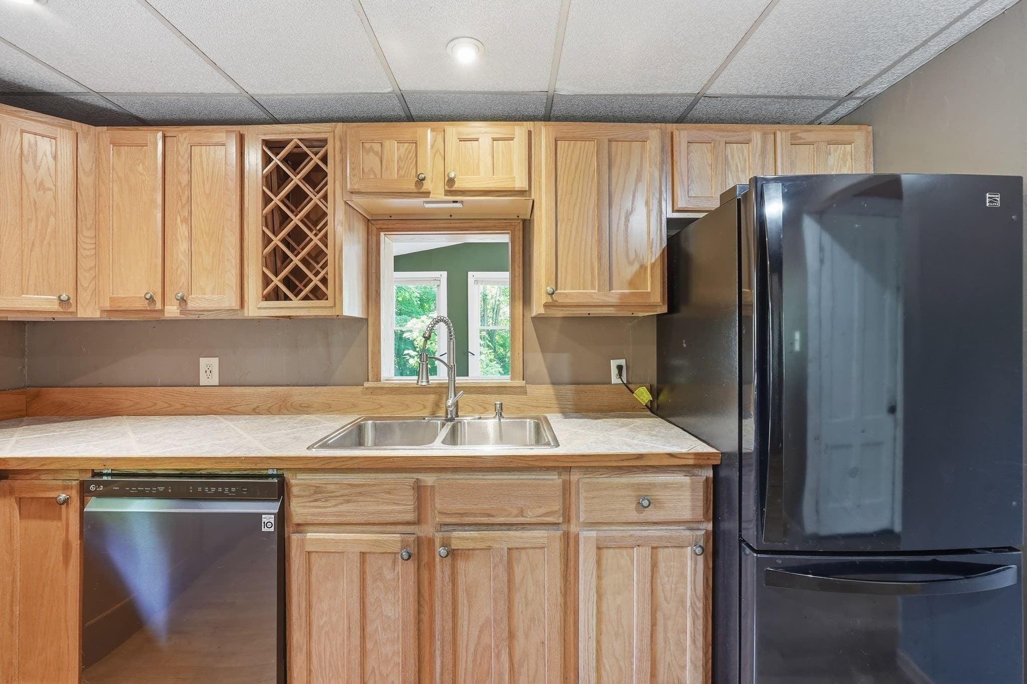 Single Family Residence at 390 Main St, Hampden MA 01036, Hampden, photo 10 of 36