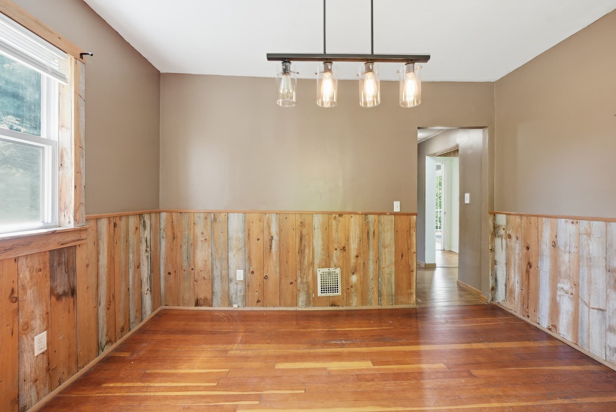 Single Family Residence at 390 Main St, Hampden MA 01036, Hampden, photo 14 of 36