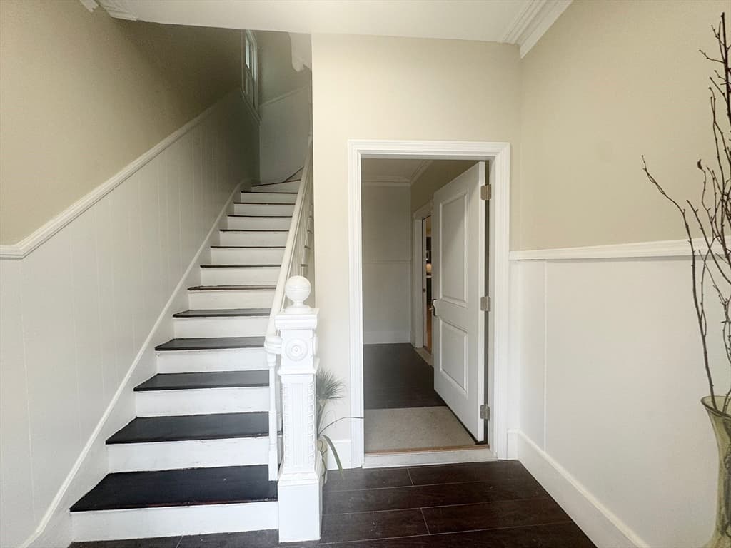 Condominium at 125 Princeton Street, Boston MA 02128, photo 19 of 33