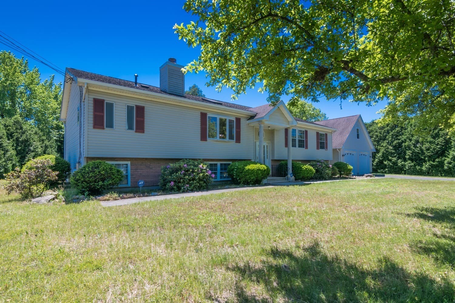 Single Family Residence at 101 Stockbridge Street, Hadley MA 01035, Hadley, photo 2 of 34