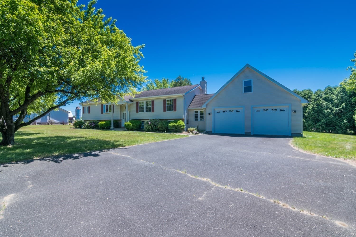 Single Family Residence at 101 Stockbridge Street, Hadley MA 01035, Hadley, photo 3 of 34
