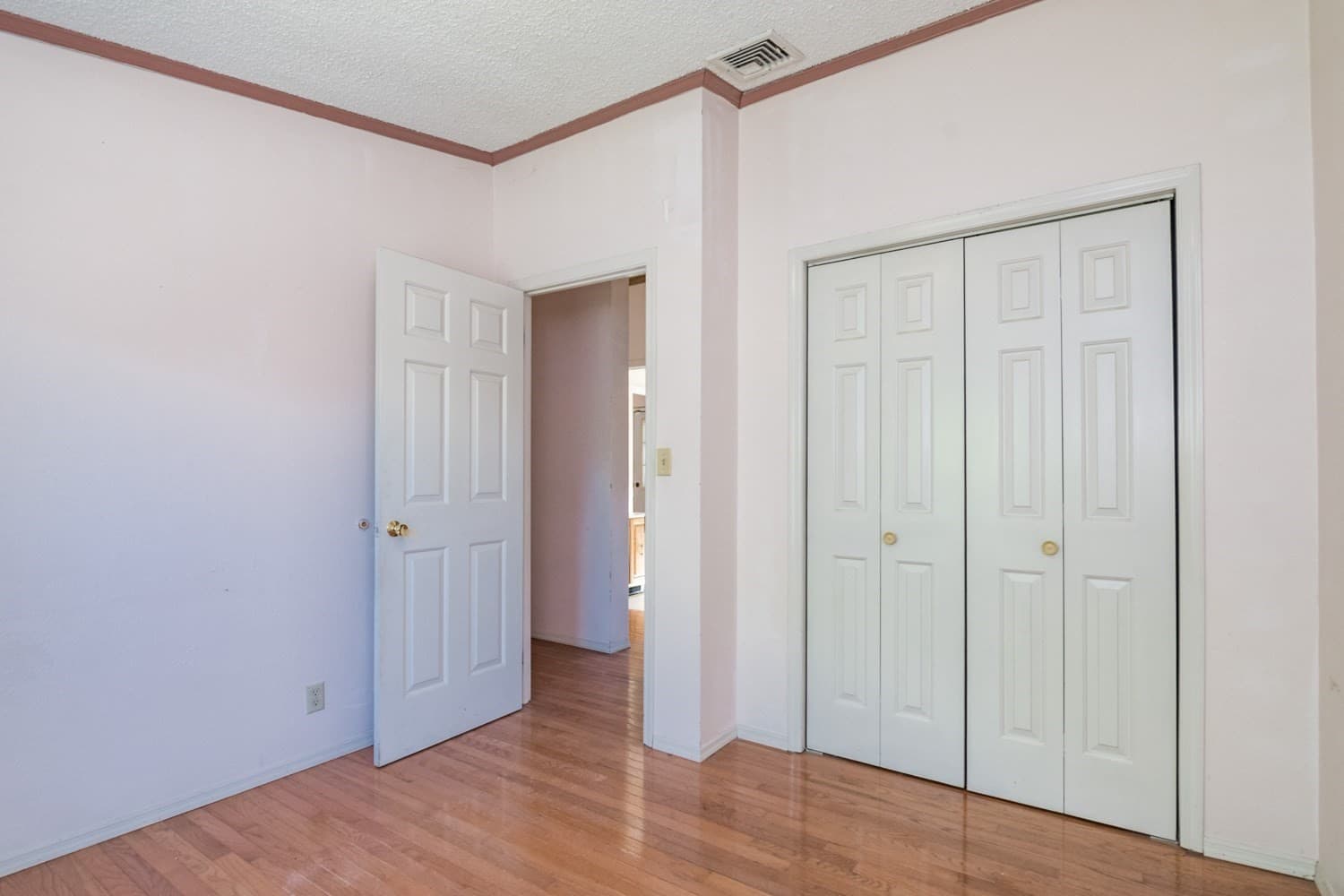 Single Family Residence at 101 Stockbridge Street, Hadley MA 01035, Hadley, photo 20 of 34