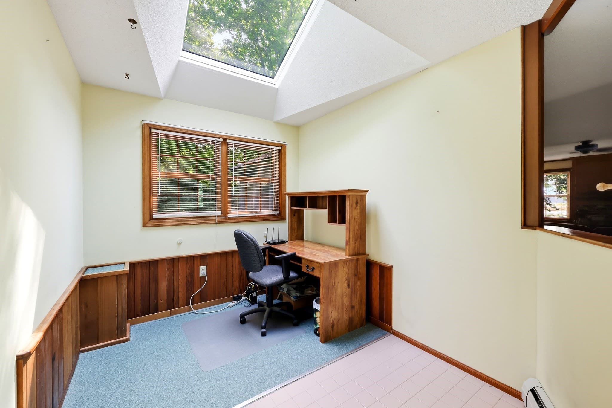 Single Family Residence at 4 Ladyslipper Ln, Hadley MA 01035, Hadley, photo 13 of 34