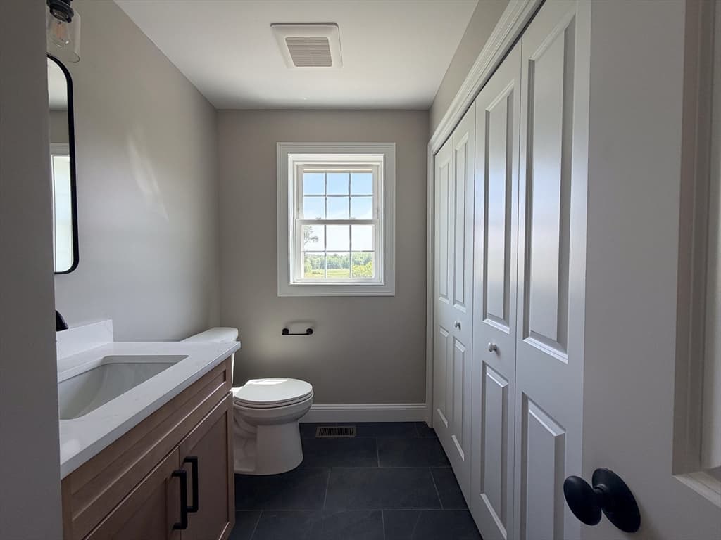 555 Neck Road, Lancaster MA 01523 photo 23