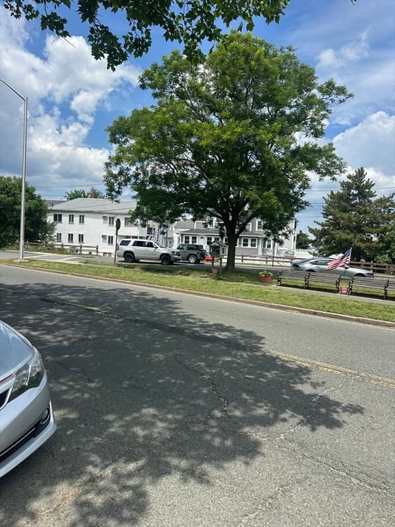 33 Wave Ave, Revere MA 02151 photo 5