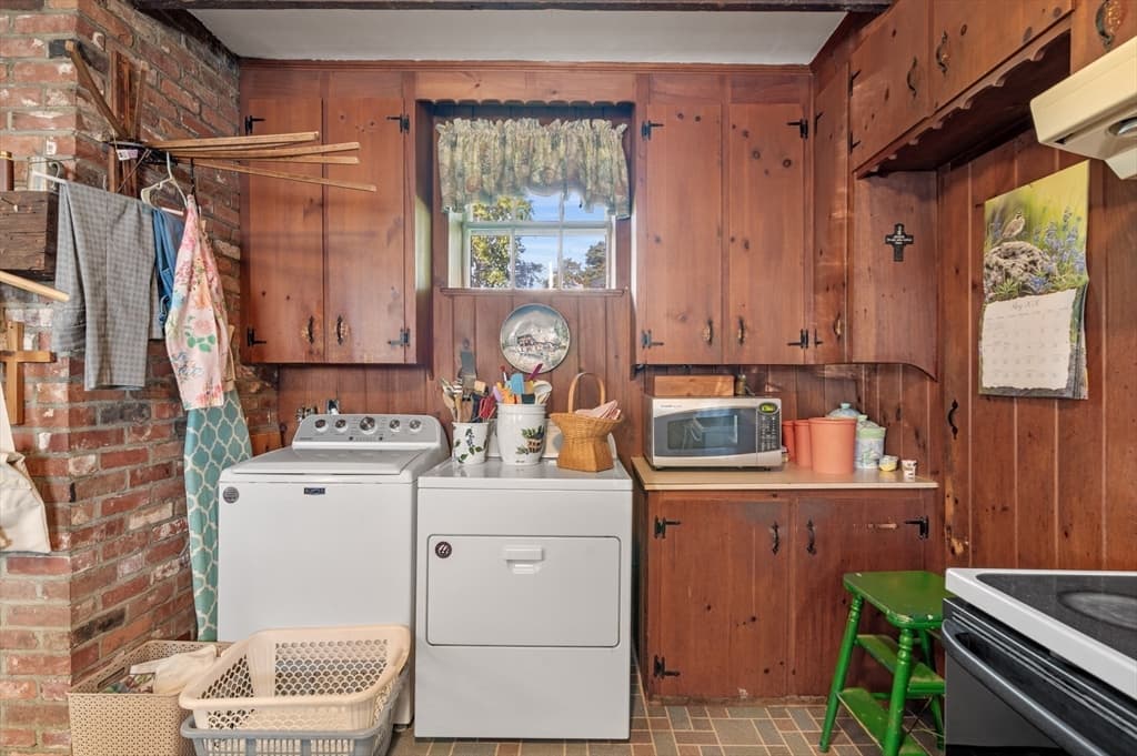 Single Family Residence at 14 Poplar, Danvers MA 01923, Danvers, photo 10 of 38