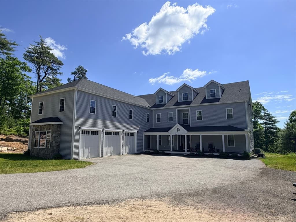 320 Little Sandy Pond Rd, Plymouth MA 02360