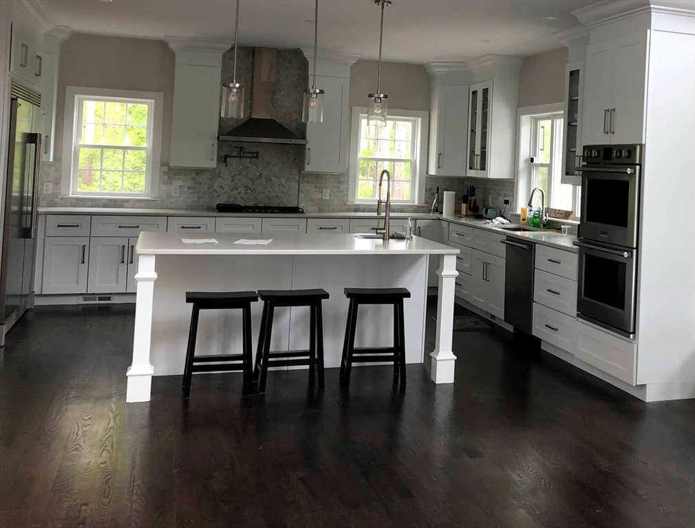 Single Family Residence at 320 Little Sandy Pond Rd, Plymouth MA 02360, Plymouth, photo 8 of 24