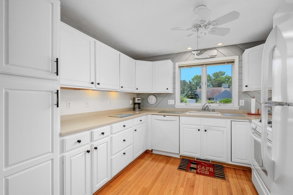 1 Sandview Ter # 1, Mashpee MA 02649 photo 16