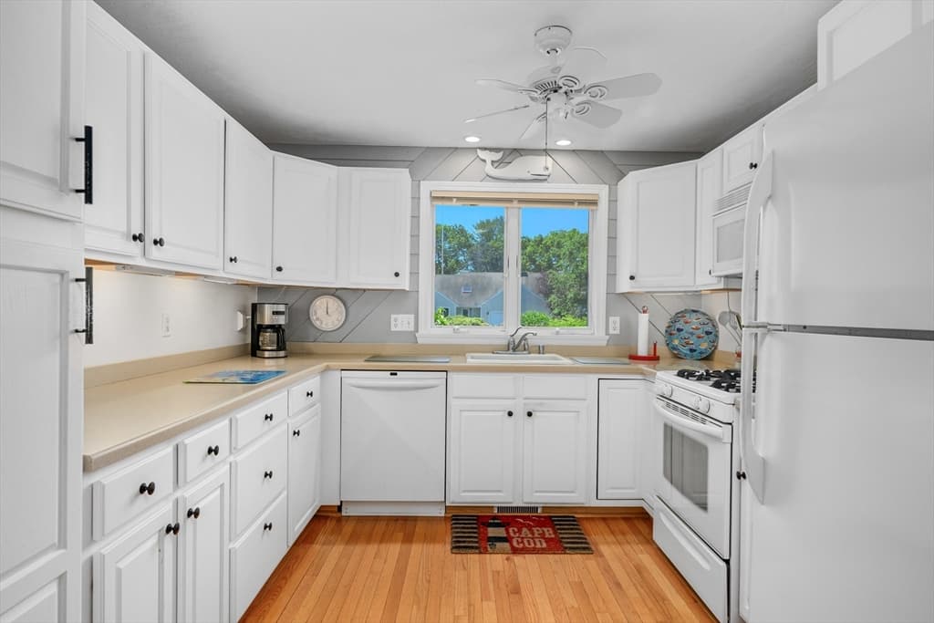 1 Sandview Ter # 1, Mashpee MA 02649 photo 15