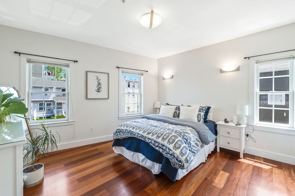 Condominium at 109 D St # 4, Boston MA 02127, Boston, photo 11 of 14