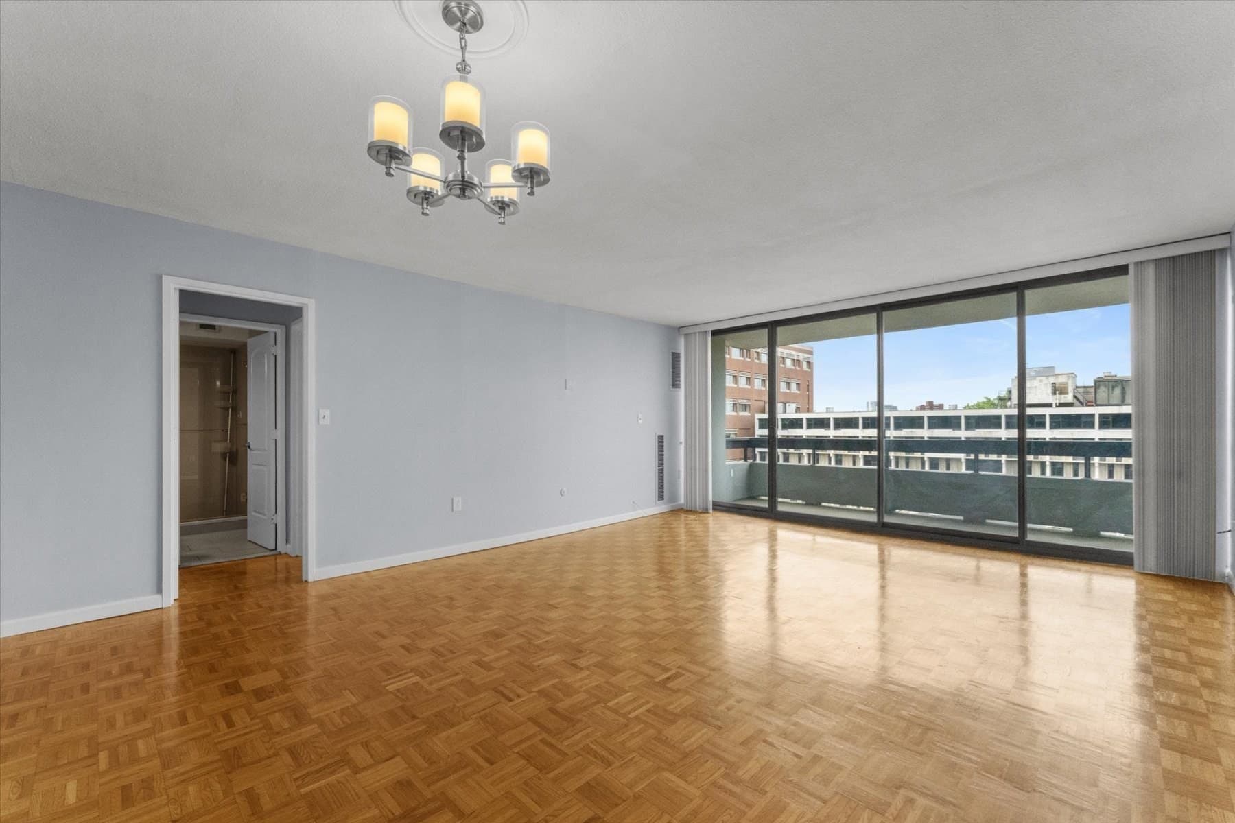 Stock Cooperative at 566 Commonwealth Ave # 703, Boston MA 02215, photo 5 of 17