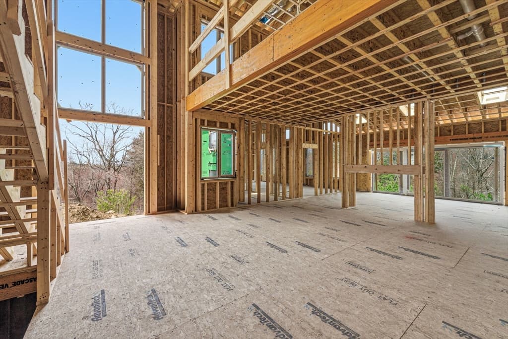Single Family Residence at 135 Nobscot Drive, Framingham MA 01701, Framingham, photo 5 of 15