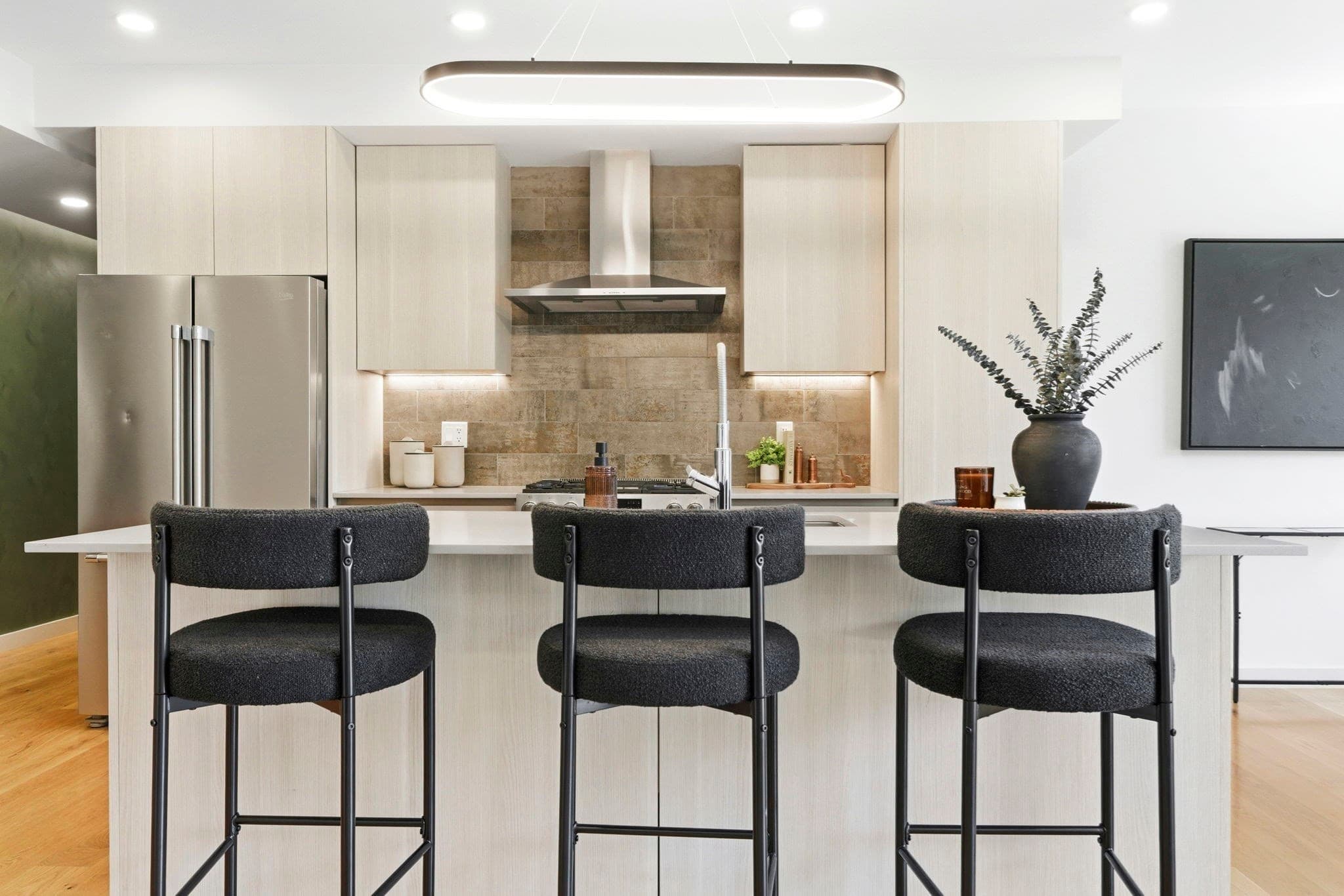 Condominium at 187-191 Condor St # 5, Boston MA 02128, photo 9 of 27