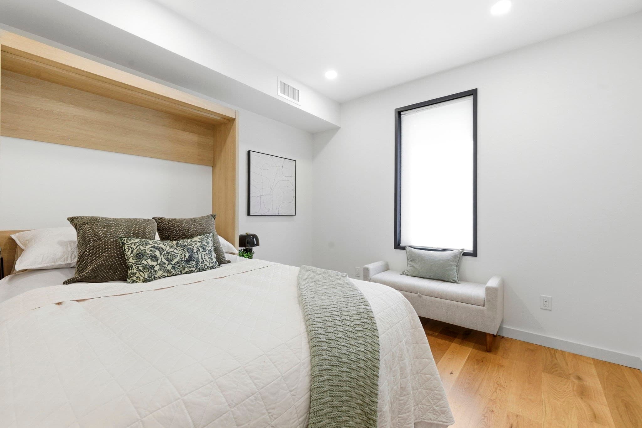 Condominium at 187-191 Condor St # 5, Boston MA 02128, photo 18 of 27