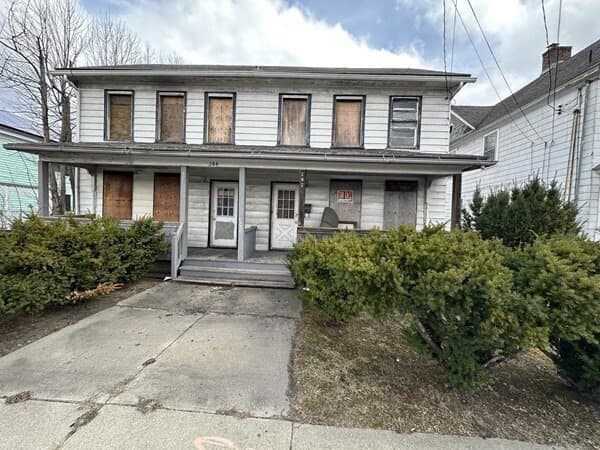 242 Wahconah St, Pittsfield MA 01201