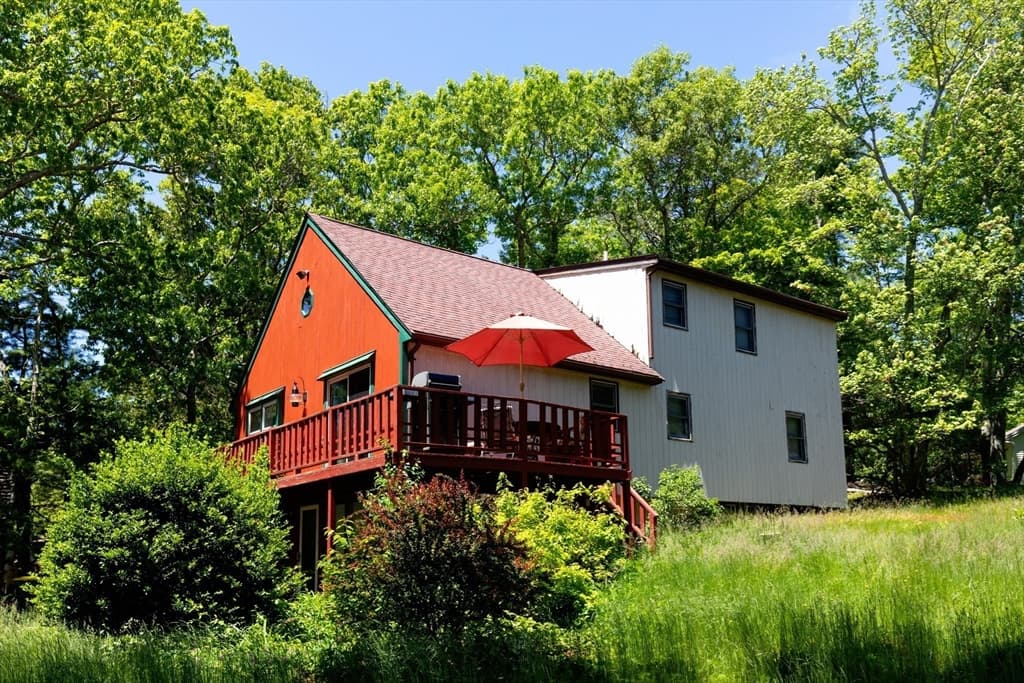 Single Family Residence at 24 Cottontail Trl, Plymouth MA 02360, Plymouth, photo 2 of 32
