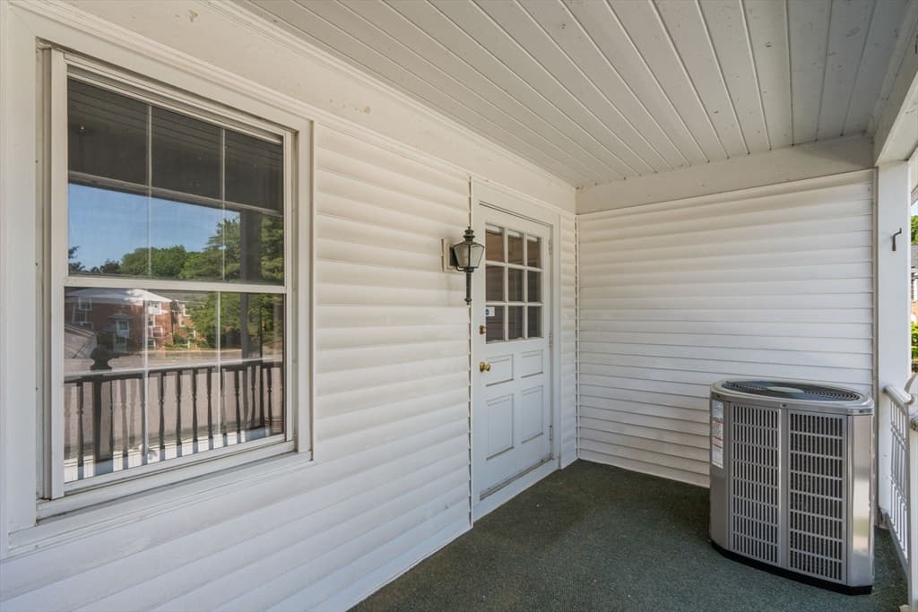 Condominium at 40 Yorktown Dr # D, Springfield MA 01108, Springfield, photo 16 of 27