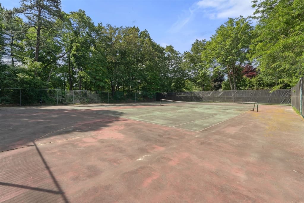 Condominium at 40 Yorktown Dr # D, Springfield MA 01108, Springfield, photo 21 of 27