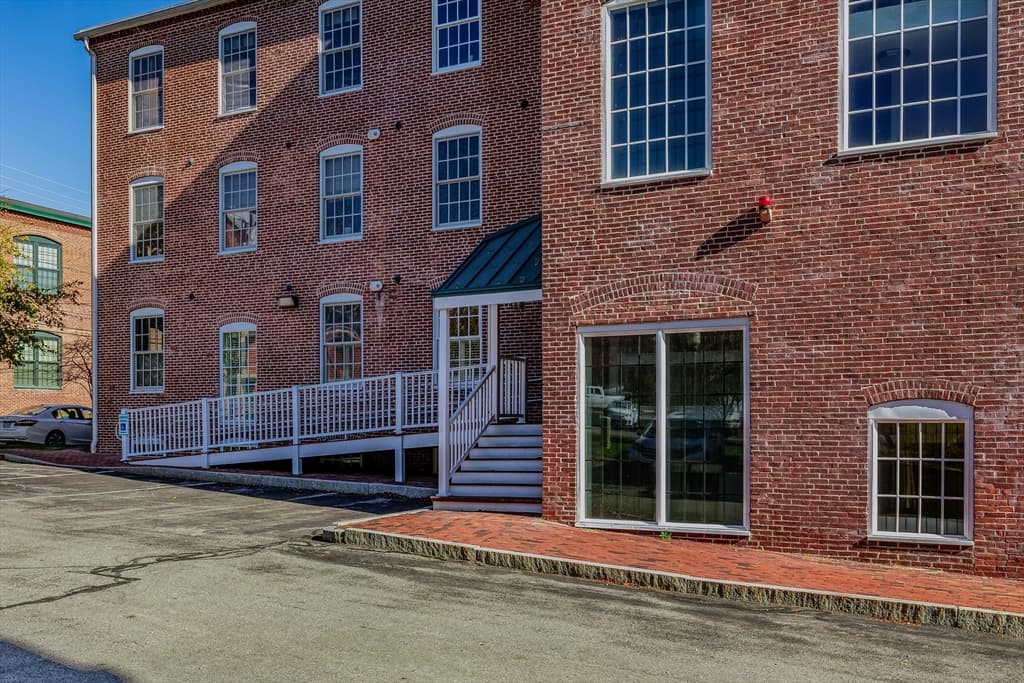 25 Cedar St # 3, Amesbury MA 01913 photo 30
