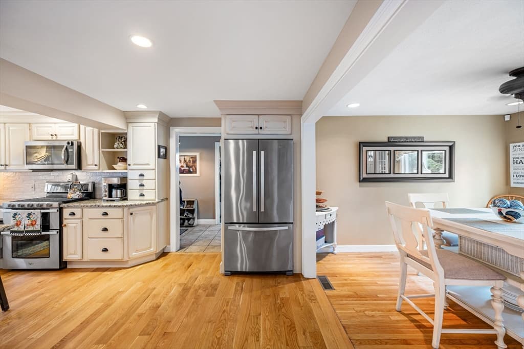 Single Family Residence at 45 Foster Lane, Milton MA 02186, Milton, photo 9 of 37