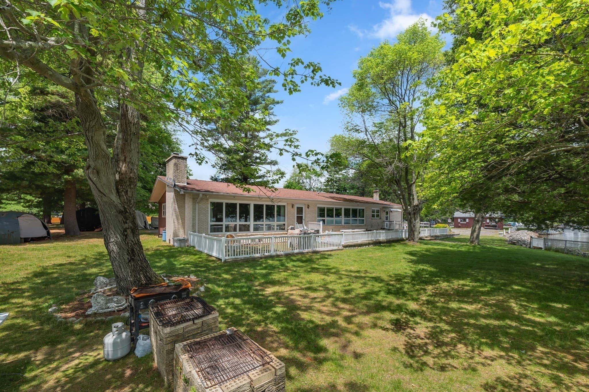 Single Family Residence at 20 Indian Point Rd, Webster MA 01570, photo 4 of 26
