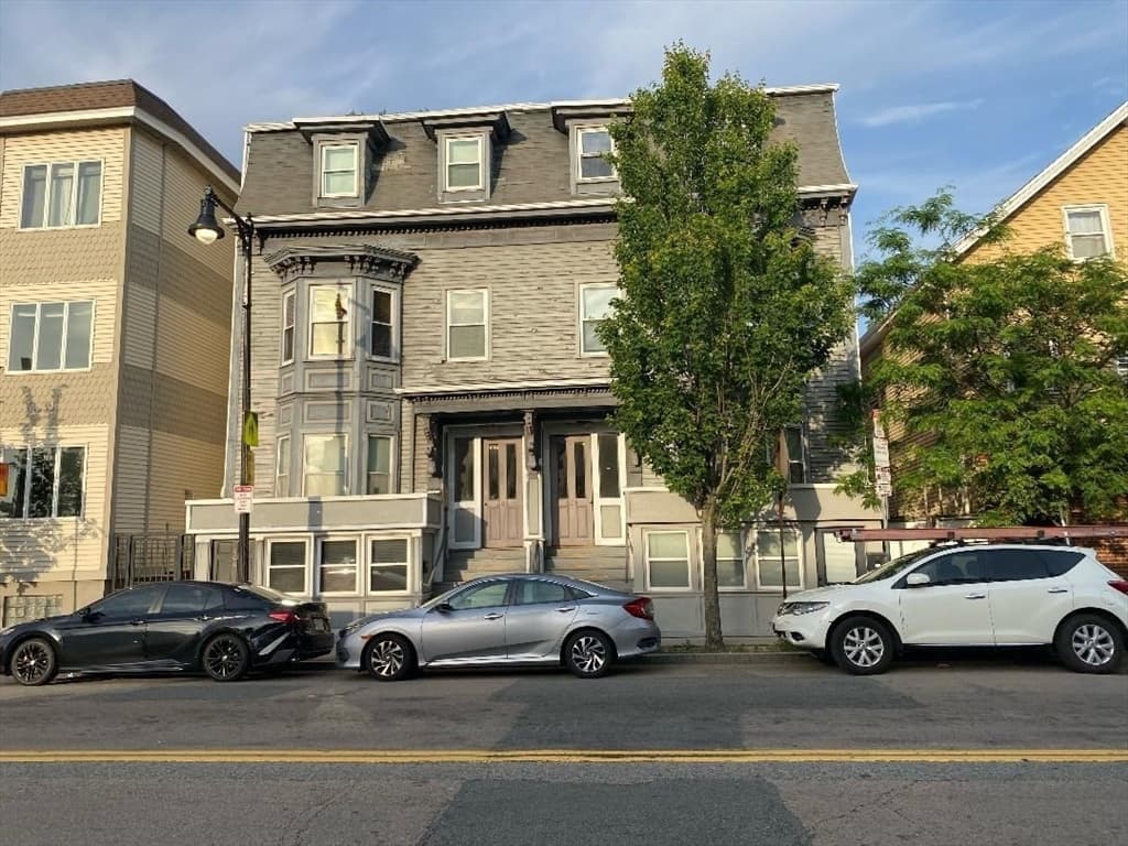 608 S Dorchester Ave, Boston MA 02127