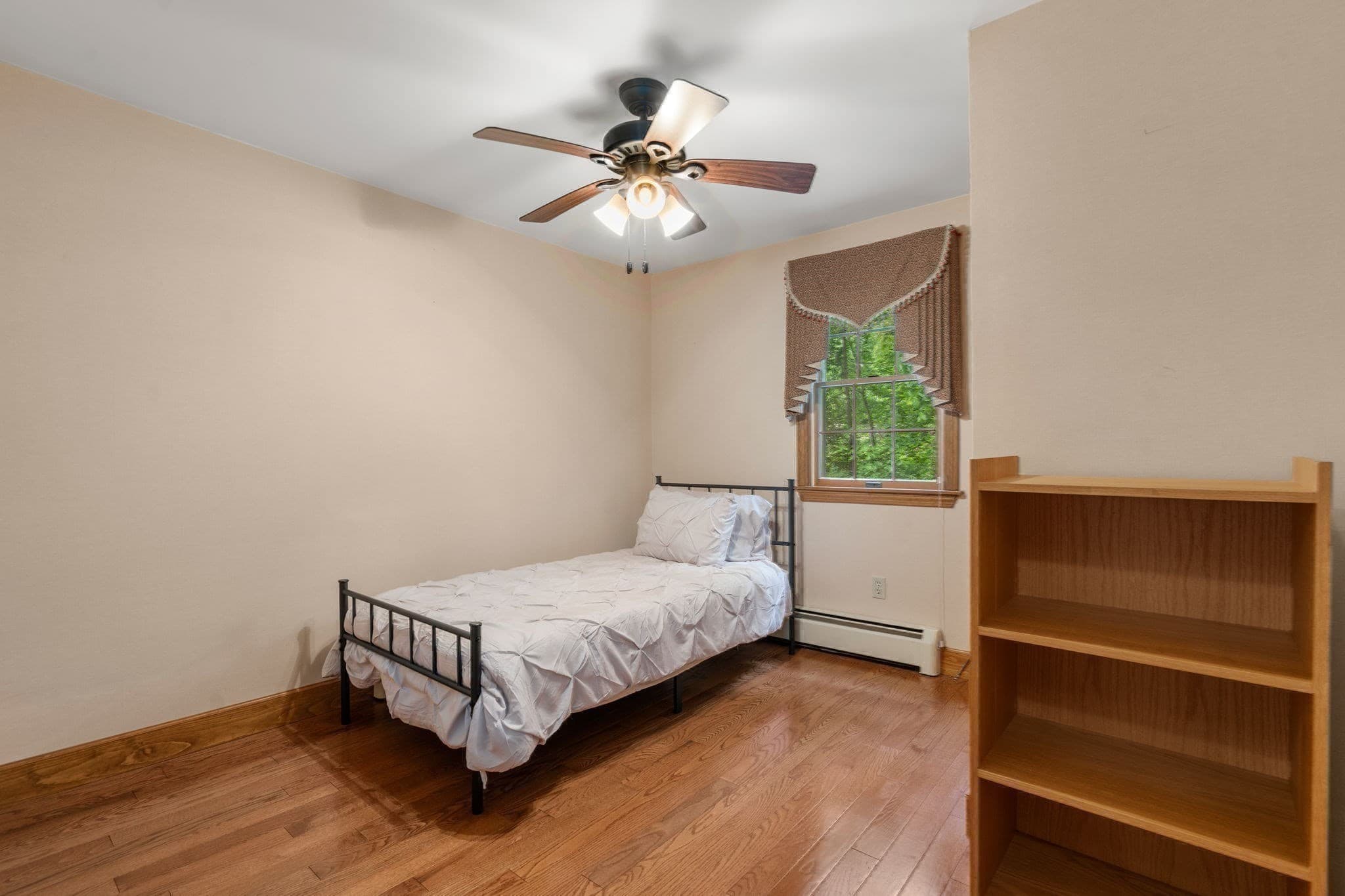 Single Family Residence at 18 Ivy Rd, Littleton MA 01460, Littleton, photo 20 of 31