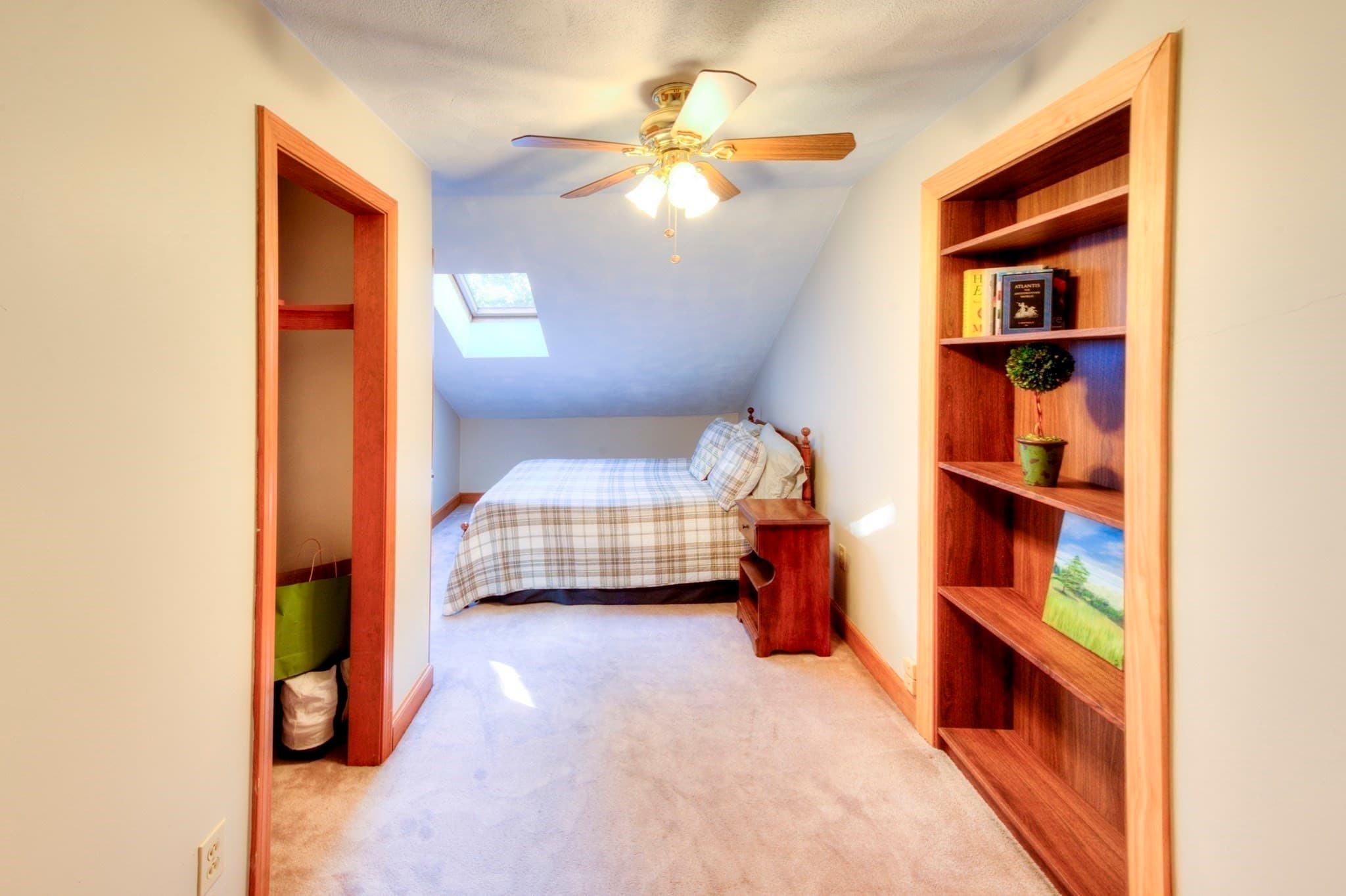 Single Family Residence at 18 Ivy Rd, Littleton MA 01460, Littleton, photo 11 of 31