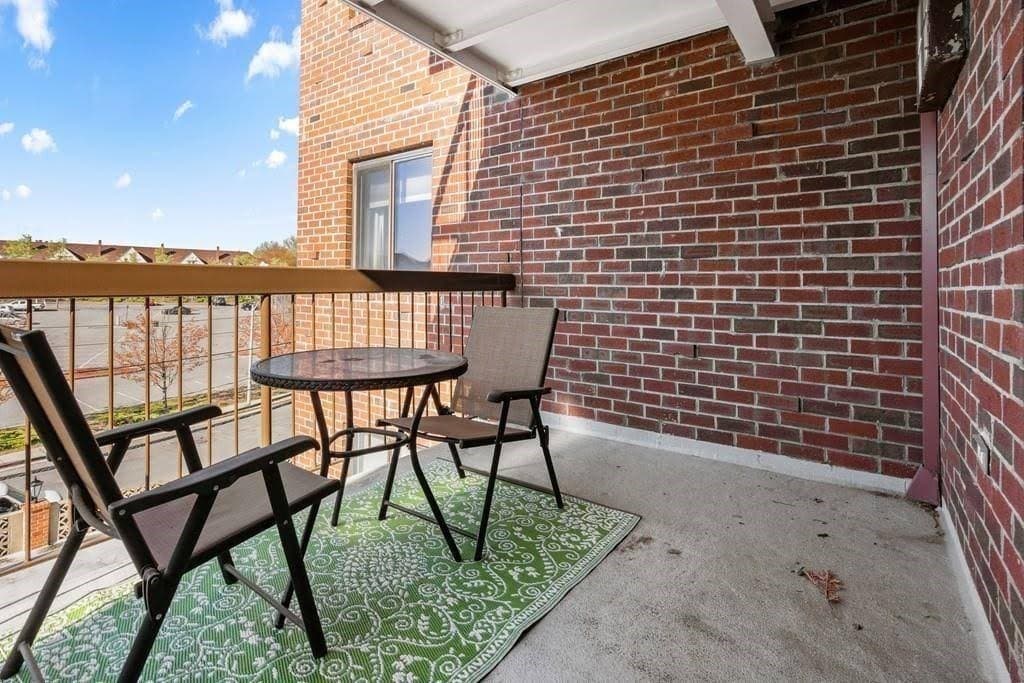 Condominium at 47 Mystic St # 3F, Arlington MA 02474, Arlington, photo 15 of 23