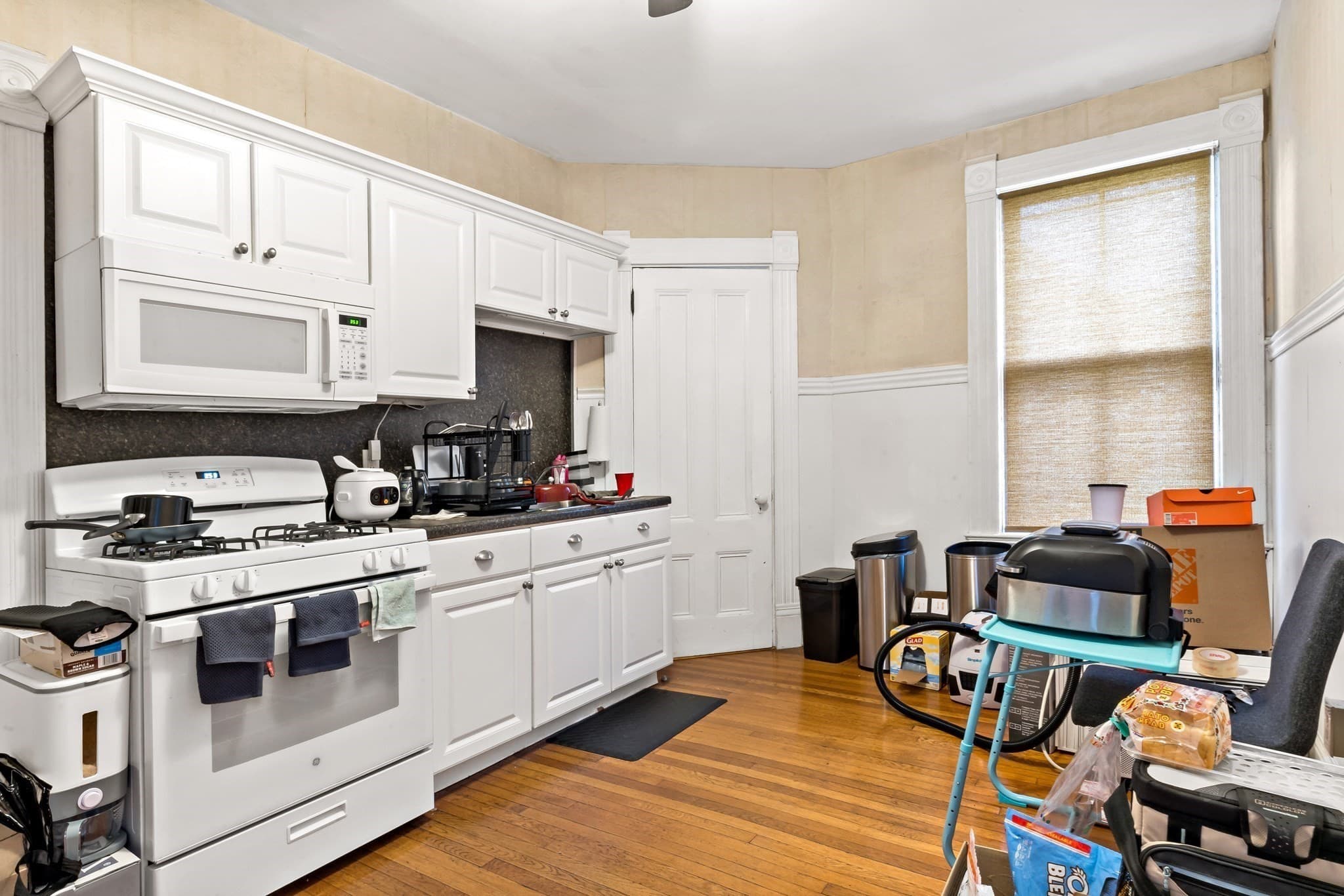 4 Family - 4 Units Up/Down at 216 Prospect St, Fall River MA 02720, Fall River, photo 19 of 40