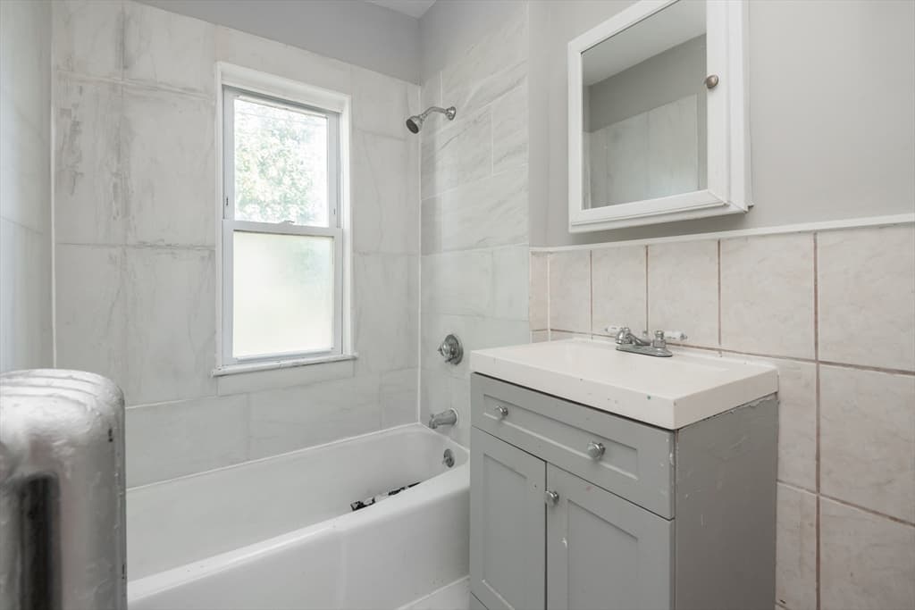 Multi Family at 112 Brush Hill Rd, Milton MA 02186, photo 17 of 42