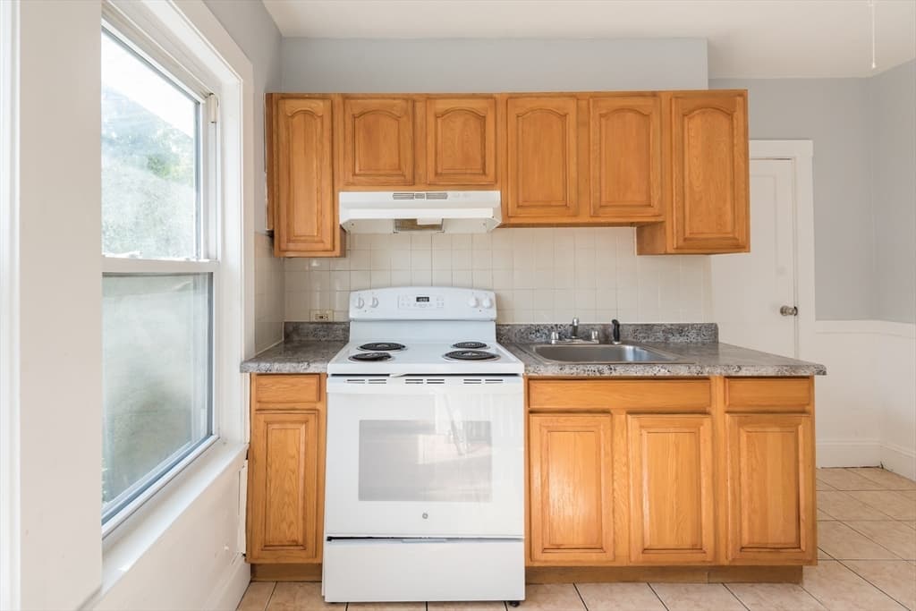 Multi Family at 112 Brush Hill Rd, Milton MA 02186, photo 19 of 42