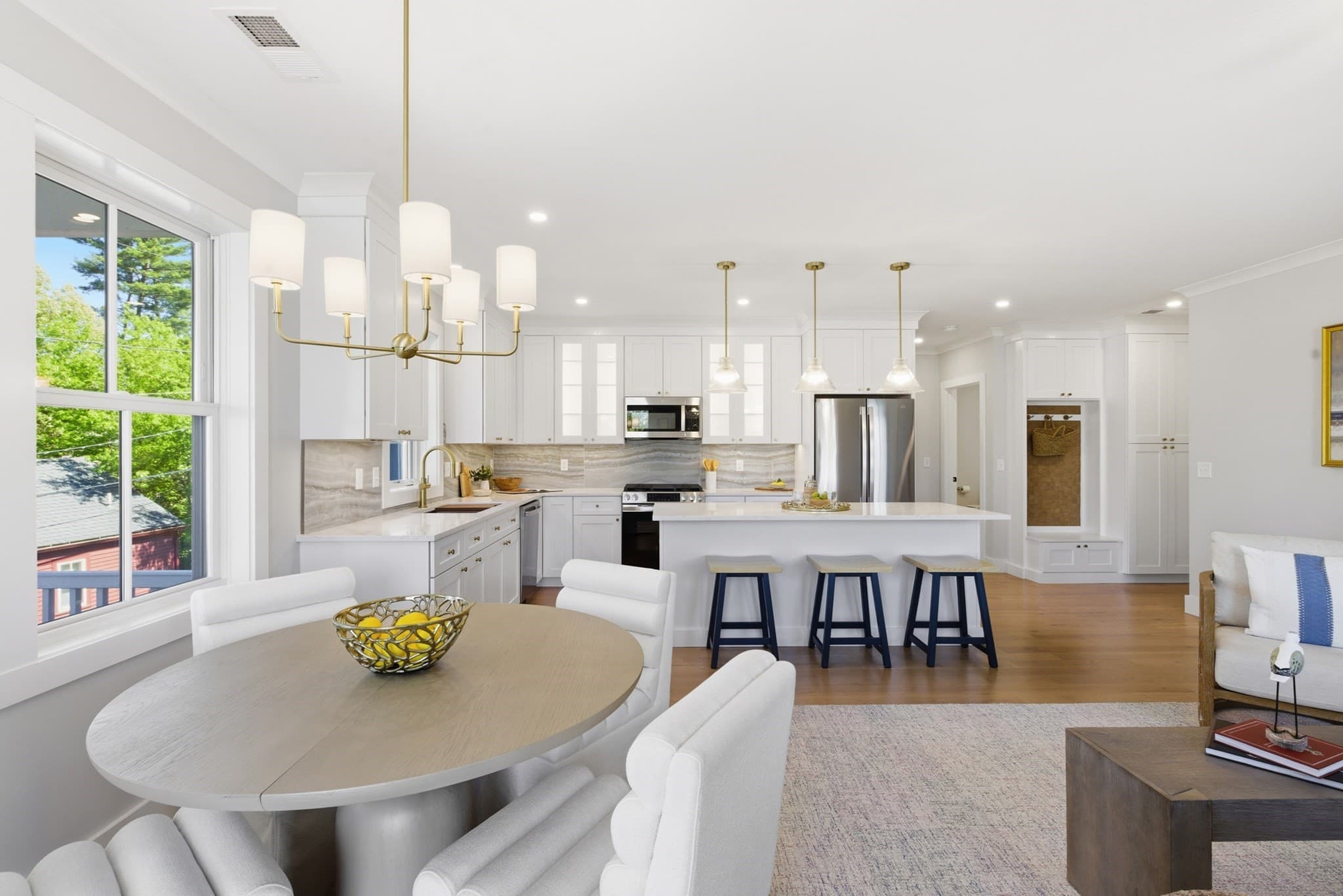 67 Queen St # 4C, East Greenwich RI 02818