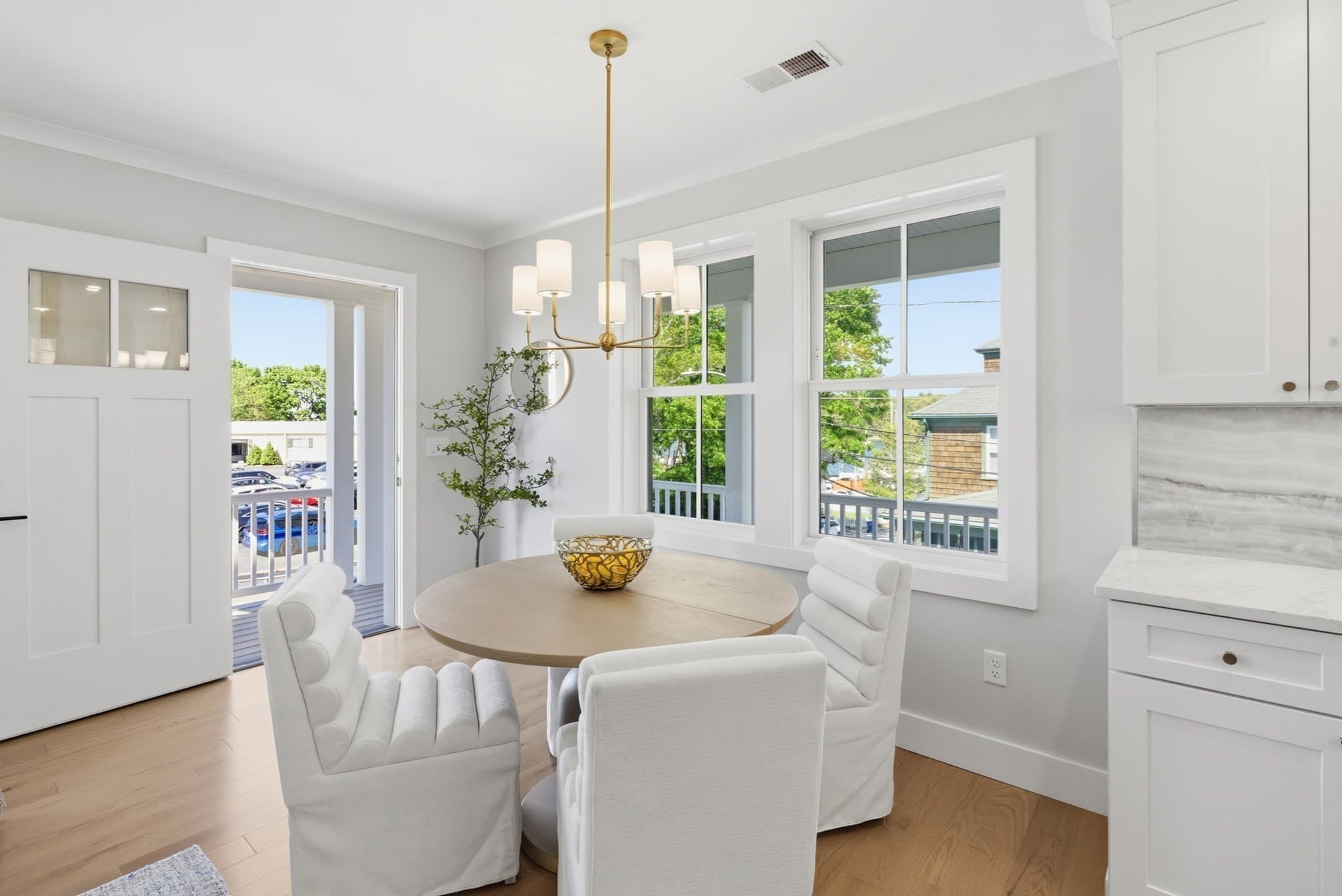 Condominium at 67 Queen St # 4C, East Greenwich RI 02818, East Greenwich, photo 8 of 34