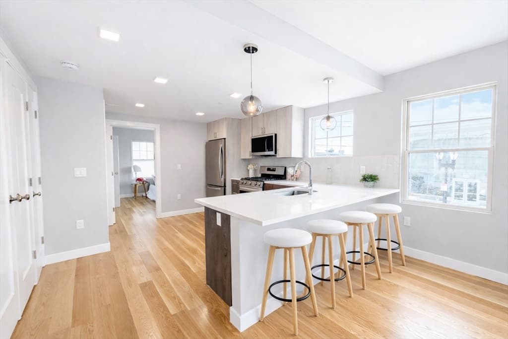 Condominium at 98 Prescott St # 2a, Boston MA 02128, Boston, photo 3 of 10