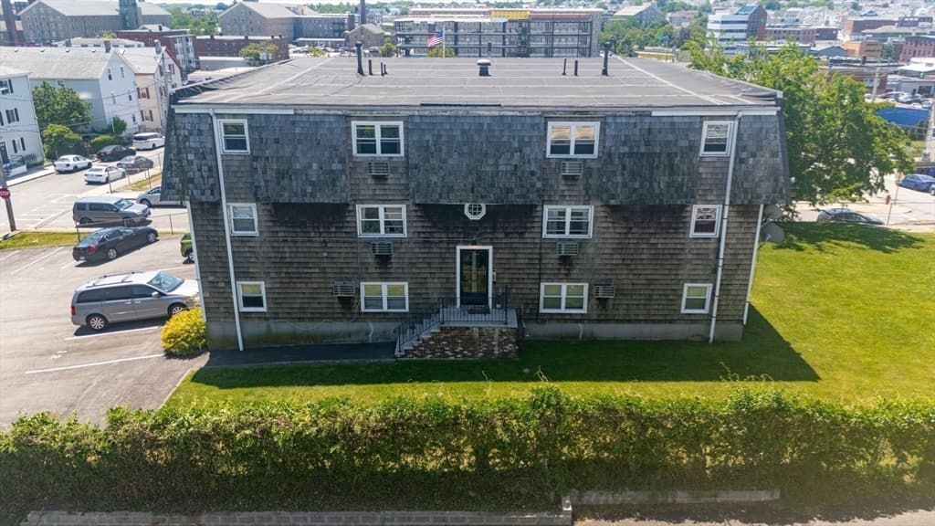 464 Bank Street # 10, Fall River MA 02720 photo 16