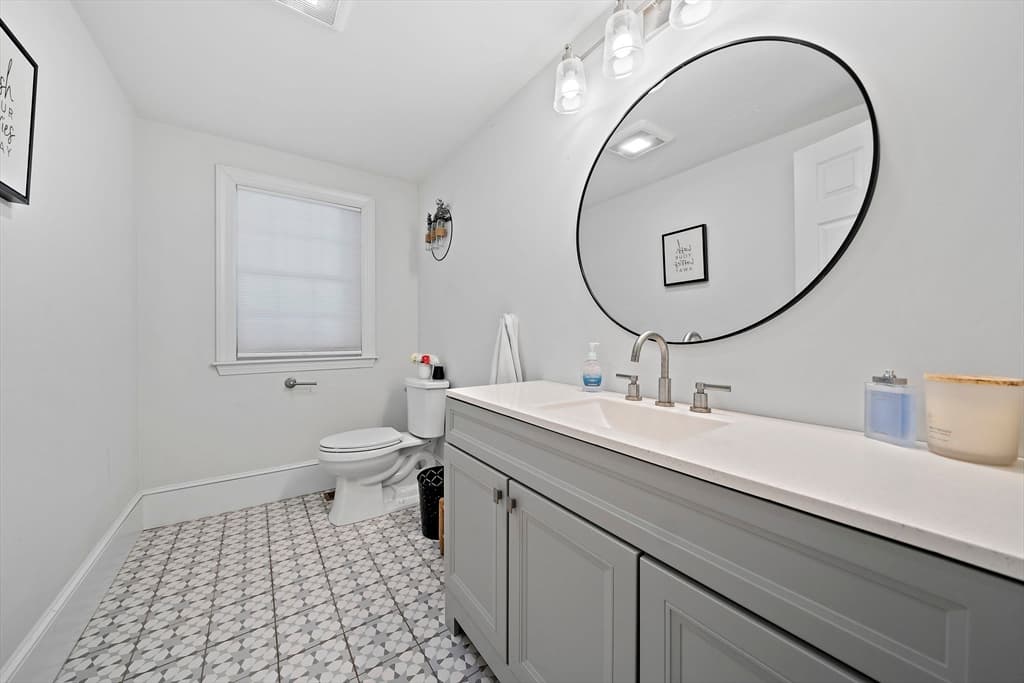 139 Washington Street, East Bridgewater MA 02333 photo 23