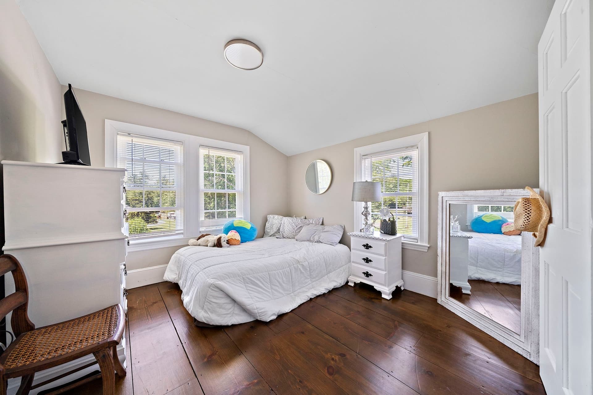 Single Family Residence at 139 Washington Street, East Bridgewater MA 02333, photo 27 of 40