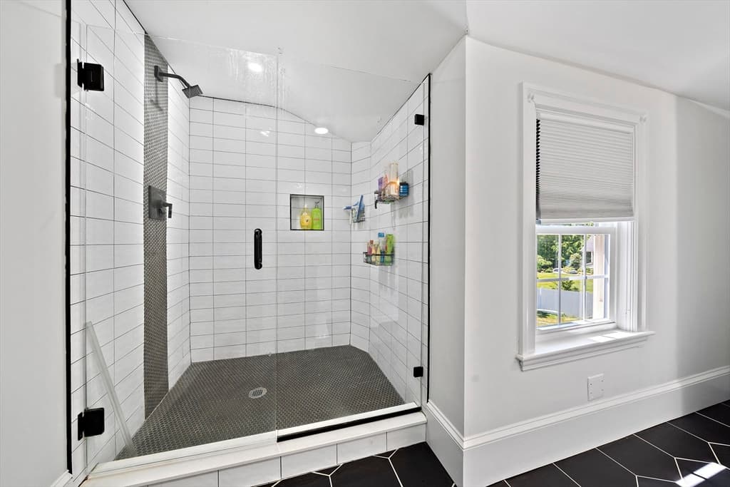 139 Washington Street, East Bridgewater MA 02333 photo 25