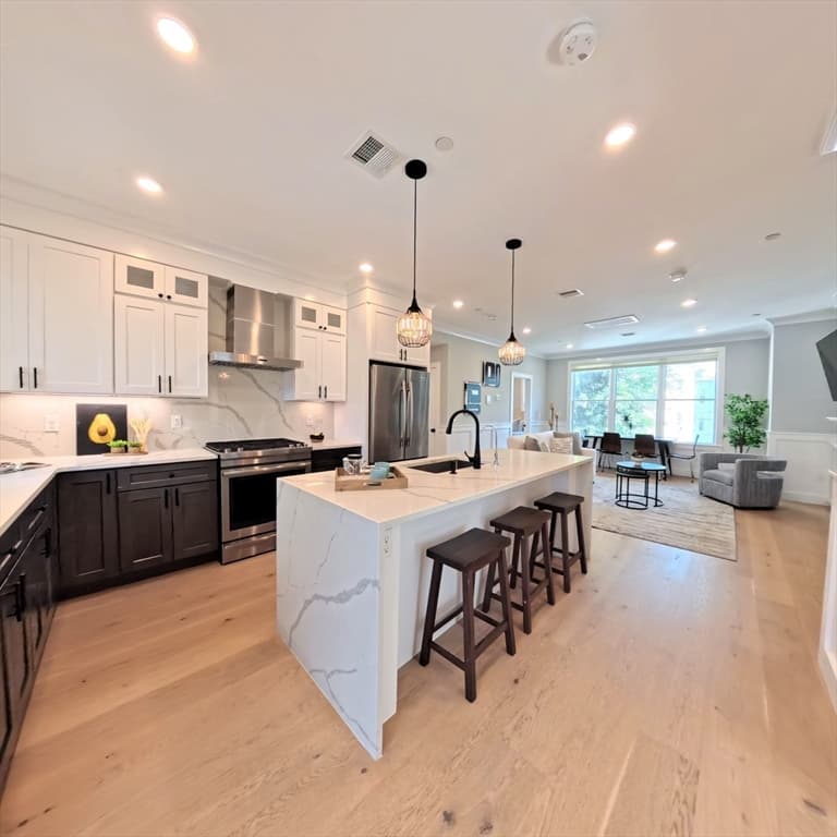113 Beacon Street # B, Somerville MA 02143 photo 2