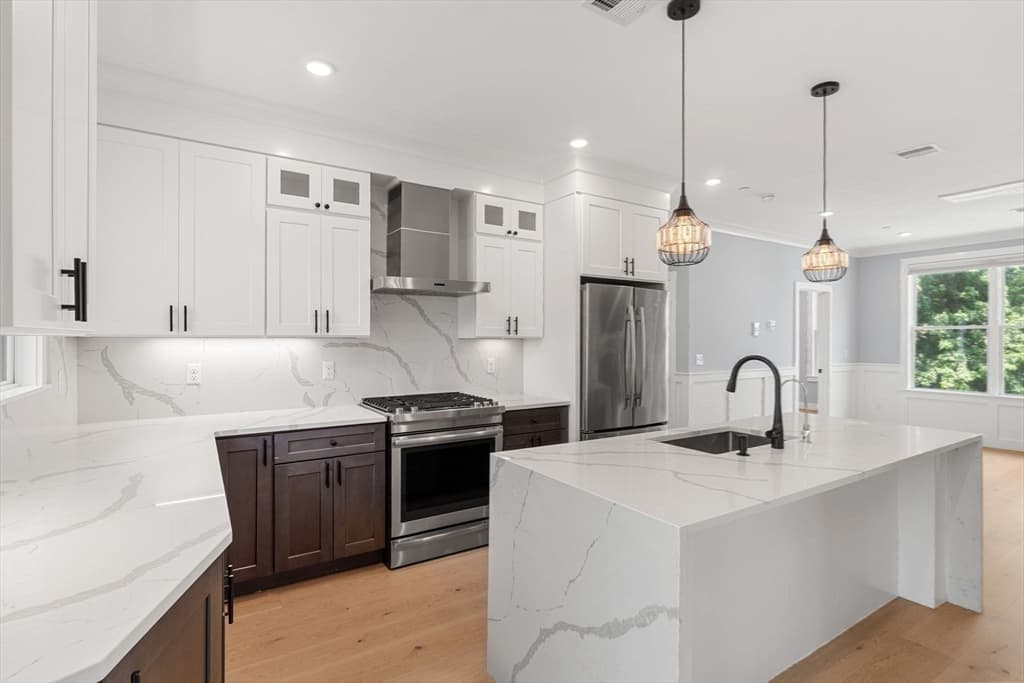 113 Beacon Street # B, Somerville MA 02143