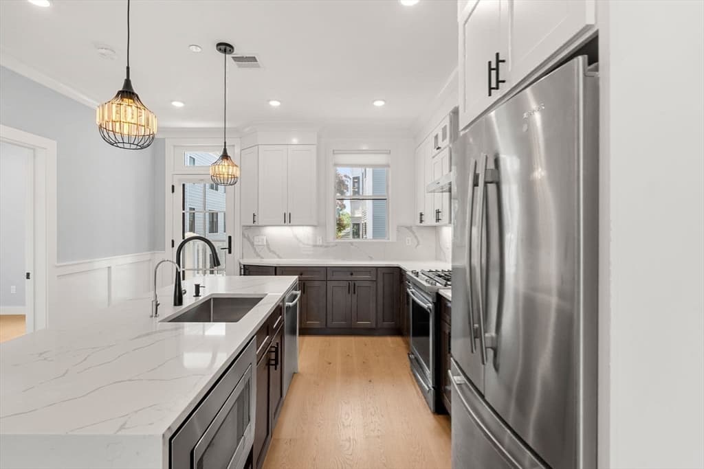 113 Beacon Street # B, Somerville MA 02143 photo 5