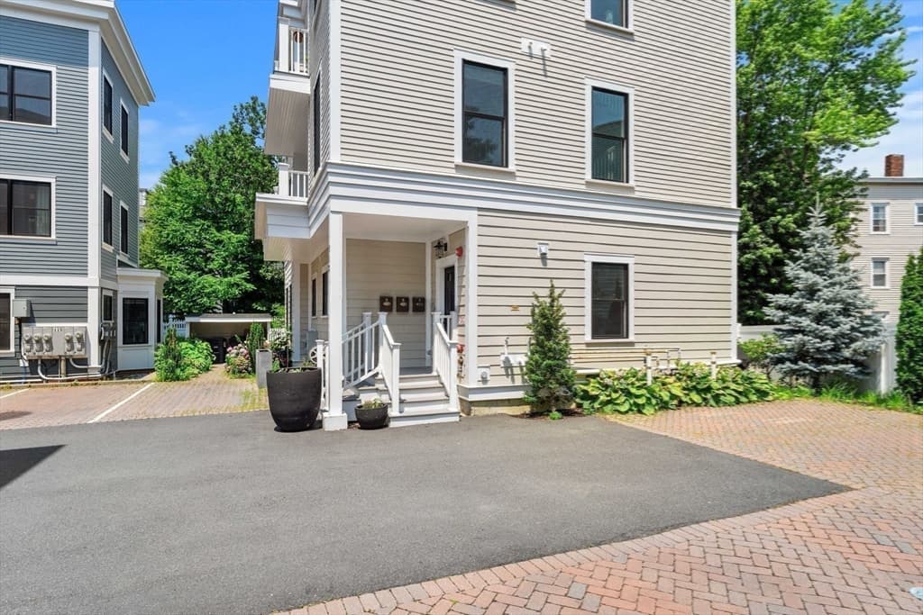 113 Beacon Street # B, Somerville MA 02143 photo 39