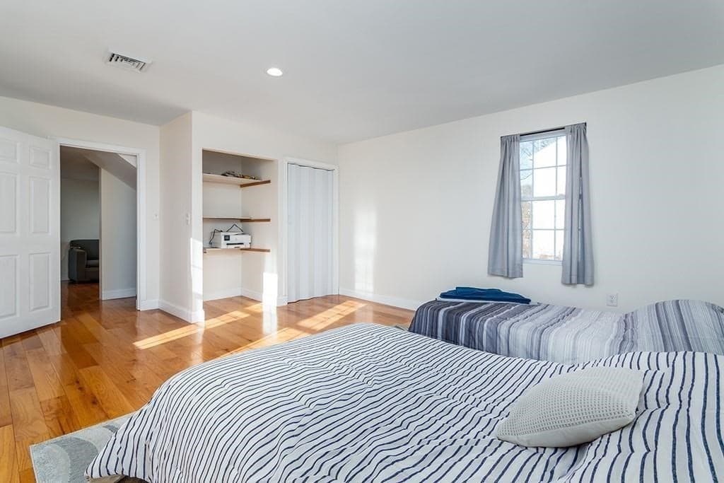 Single Family Residence at 3871 Mendon Rd, Cumberland RI 02864, Cumberland, photo 7 of 25
