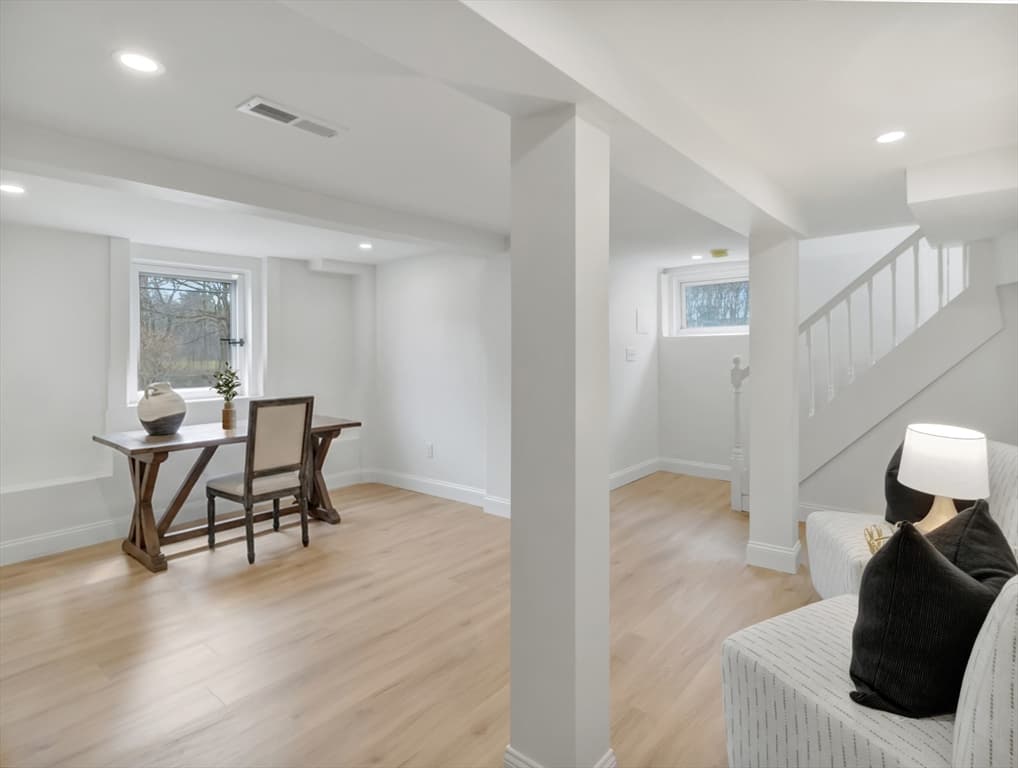 185 Colburn St # 185, Dedham MA 02026 photo 25