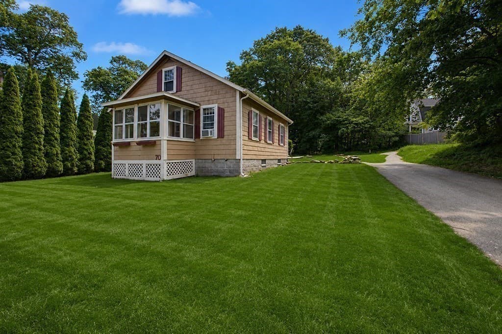 70 Groveland St, Abington MA 02351 photo 33