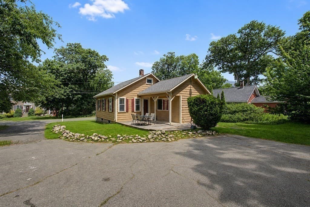 70 Groveland St, Abington MA 02351 photo 31