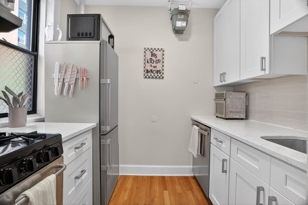Condominium at 36 E Newton St # 1, Boston MA 02118, Boston, photo 7 of 17