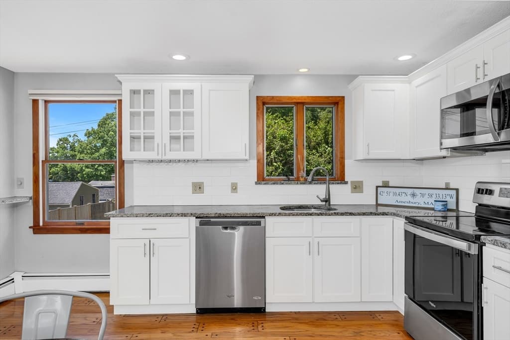 Single Family Residence at 11 Beech Ln, Amesbury MA 01913, photo 2 of 42